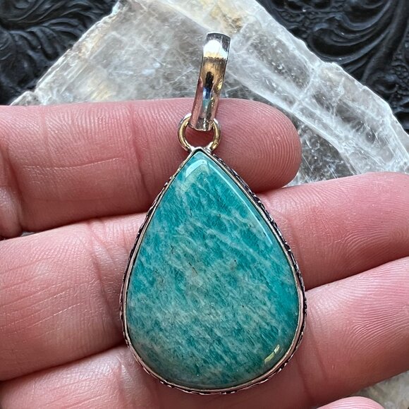Amazonite Crystal Gemstone Jewelry Pendant - Picture 1 of 7